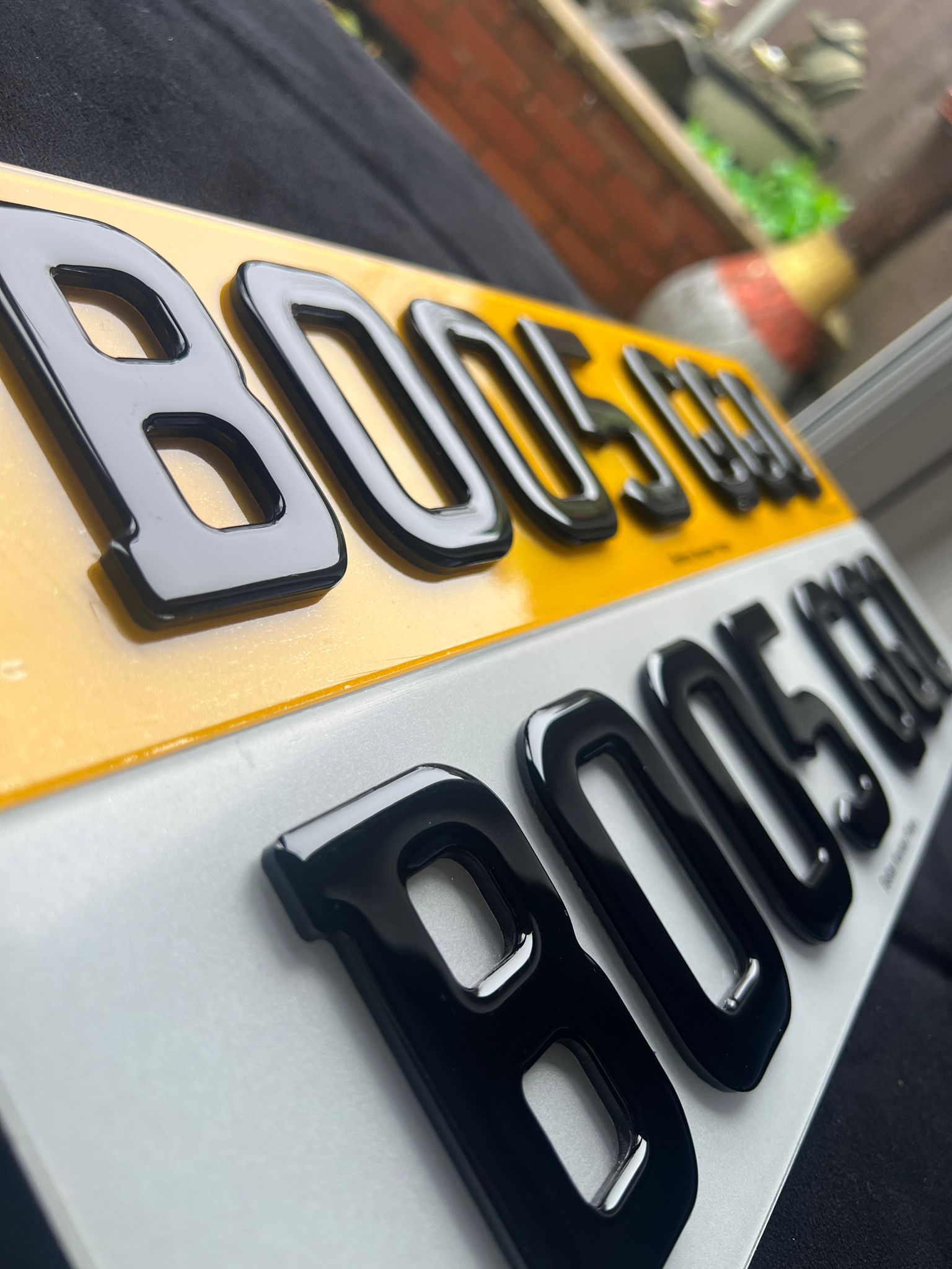 Custom Replacement Number Plates | 4D Gel | UK Legal